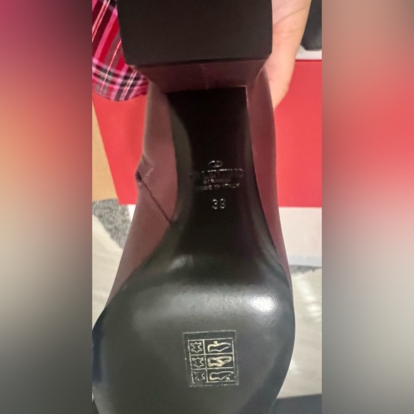 Valentino boots / size 9 BNW , leather knee boots brown - Picture 5 of 5